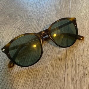 Persol 3152s  Sunglasses( 52-20-145)